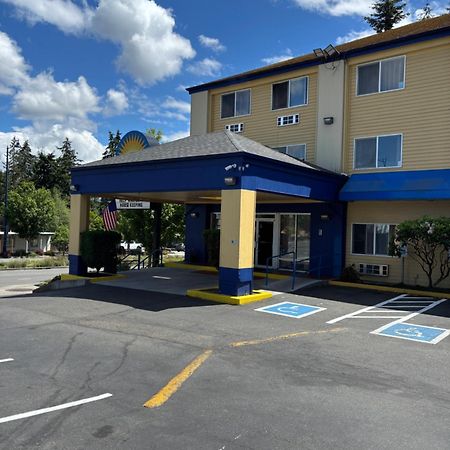 Days Inn By Wyndham Seattle Aurora Shoreline Kültér fotó